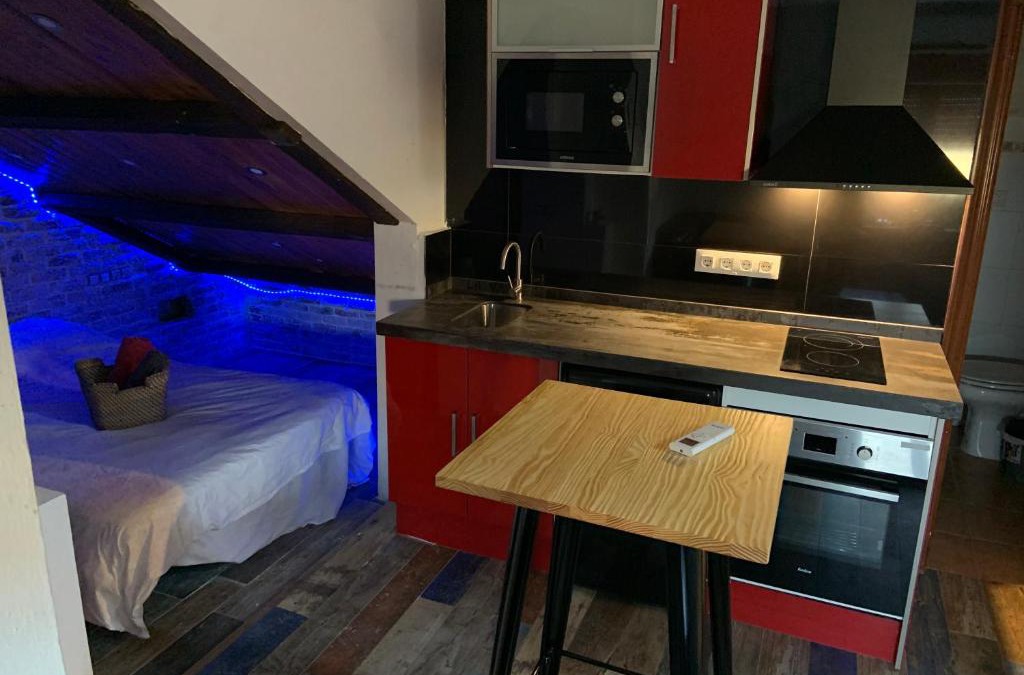 La Linea de la Concepcion Apartment | Closest Studio to Gibraltar Border