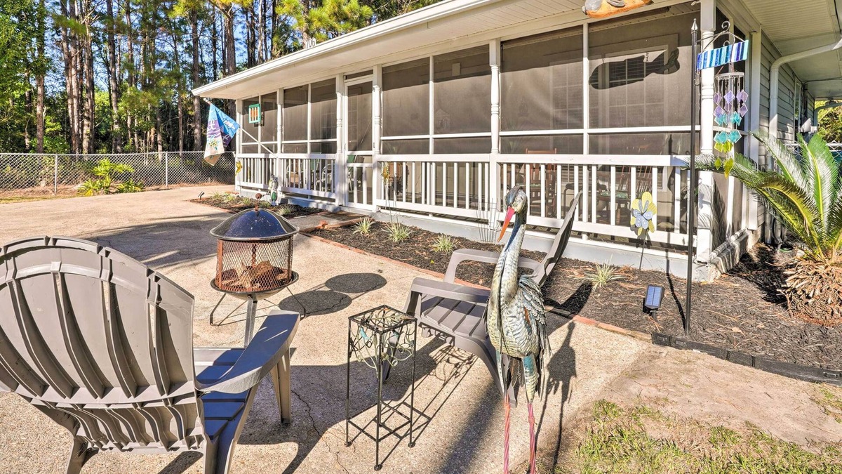 Waveland House | 'Cloud 9 On The Coast' < 1 Mi to Beach!
