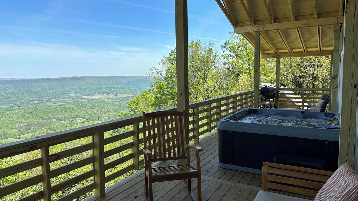 Lookout Mountain House | Cloudland Cottage-minutes away from world-class hiking, waterfalls, hanggliding