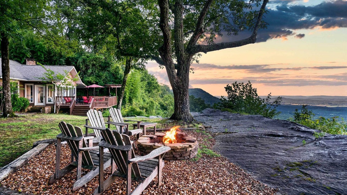 Menlo House | Cloudland Retreat w/Mountain & Valley Views!