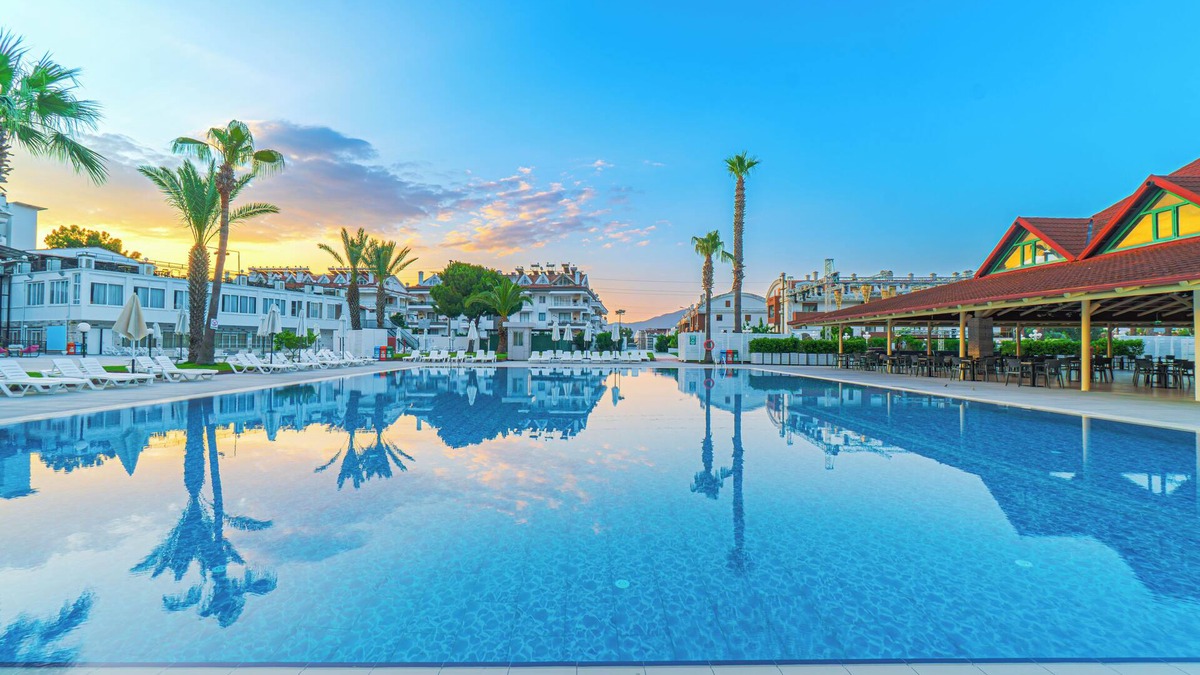 Marmaris City Center Resort | Club Hotel Pineta - All Inclusive
