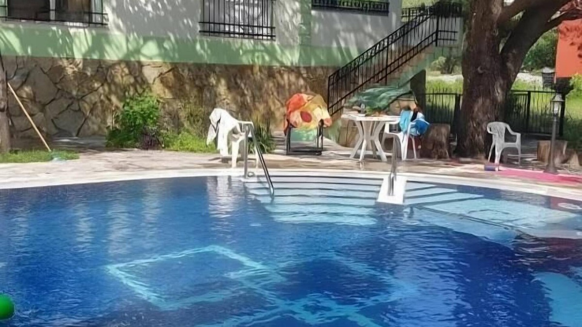 Rozino Hotel | Club House Apartment with Garden and Pool