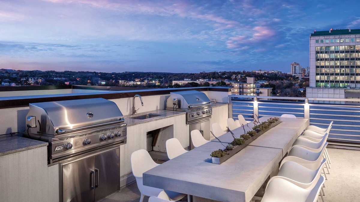 Civic District Hotel | Club Wyndham Austin
