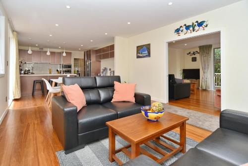 Ilam House | Clyde 106 - Christchurch Holiday Homes