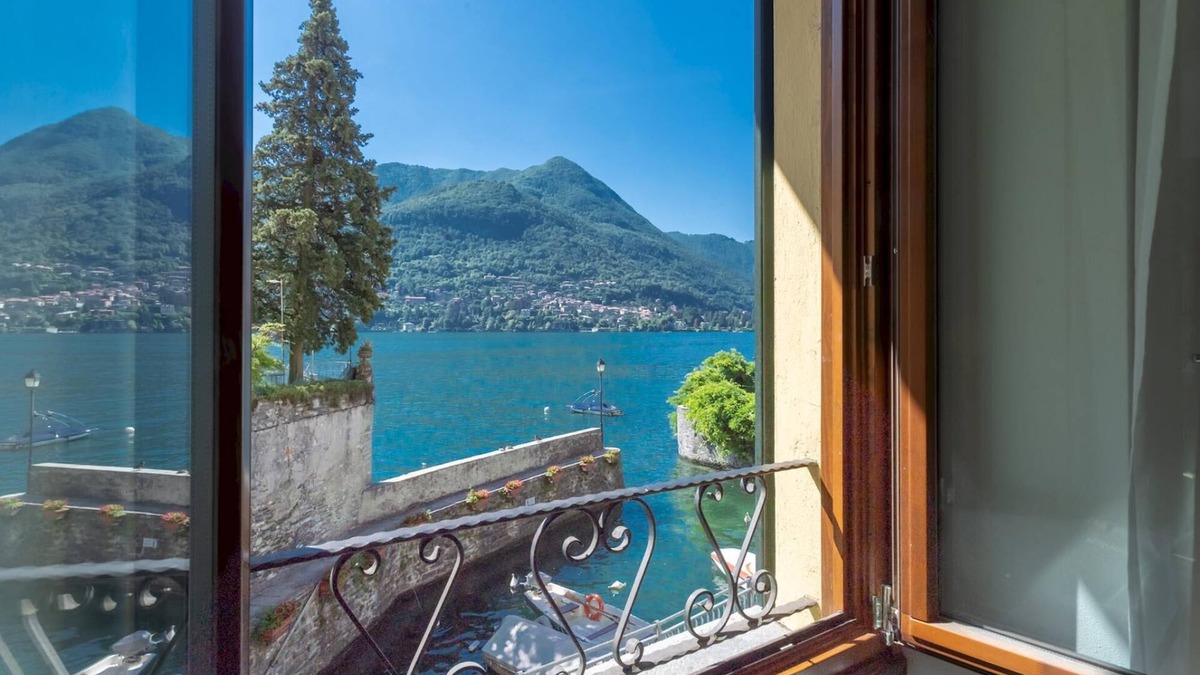 Carate Urio Apartment | Co-b730-regi37a2 - Romantic Pier