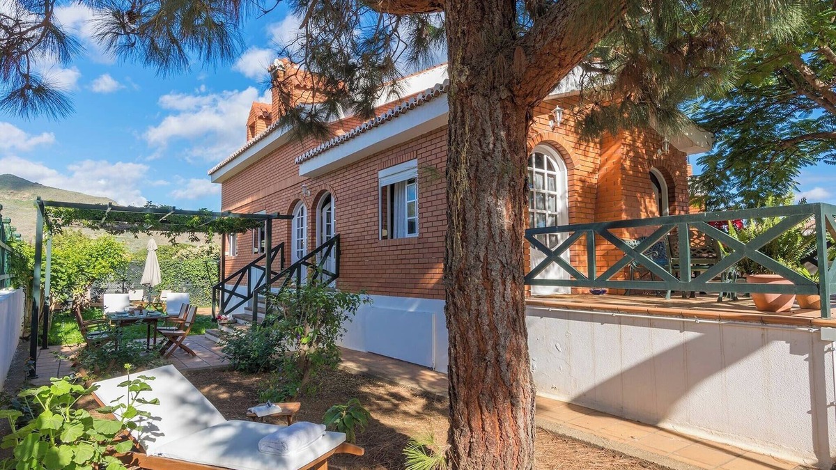 Valsequillo de Gran Canaria House | Cozy Holiday Home in Los Llanos