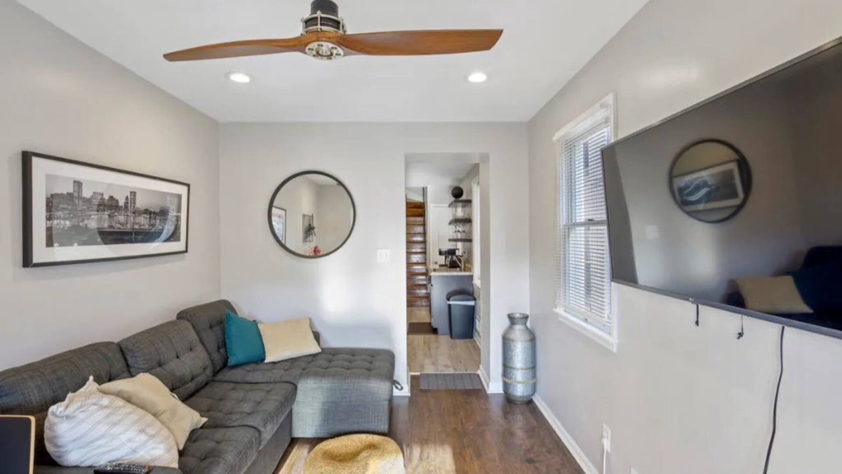 Downtown Baltimore House | Co's Corner