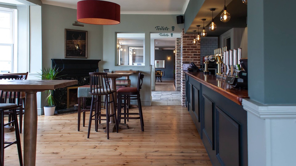 Winterbourne Abbas Bed & Breakfast | Coach House Inn