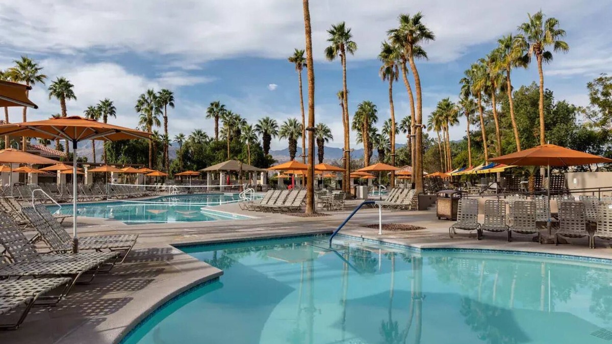 Palm Desert Hotel | Coachella - Marriott Desert Springs Villas II with 7 Pools and more!