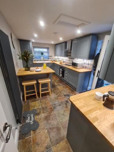Ilkley House | Coachway Cottage