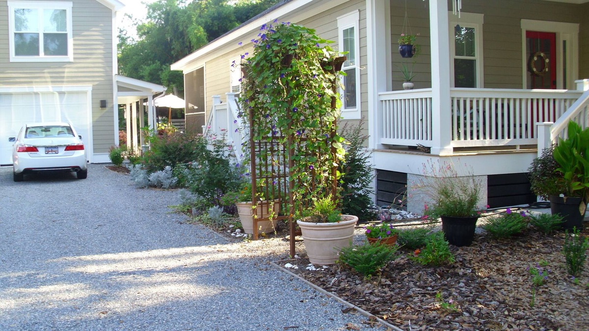 Pigeon Point Apartment | 'Coast' In' and Relax in our private getaway, free wi-fi!