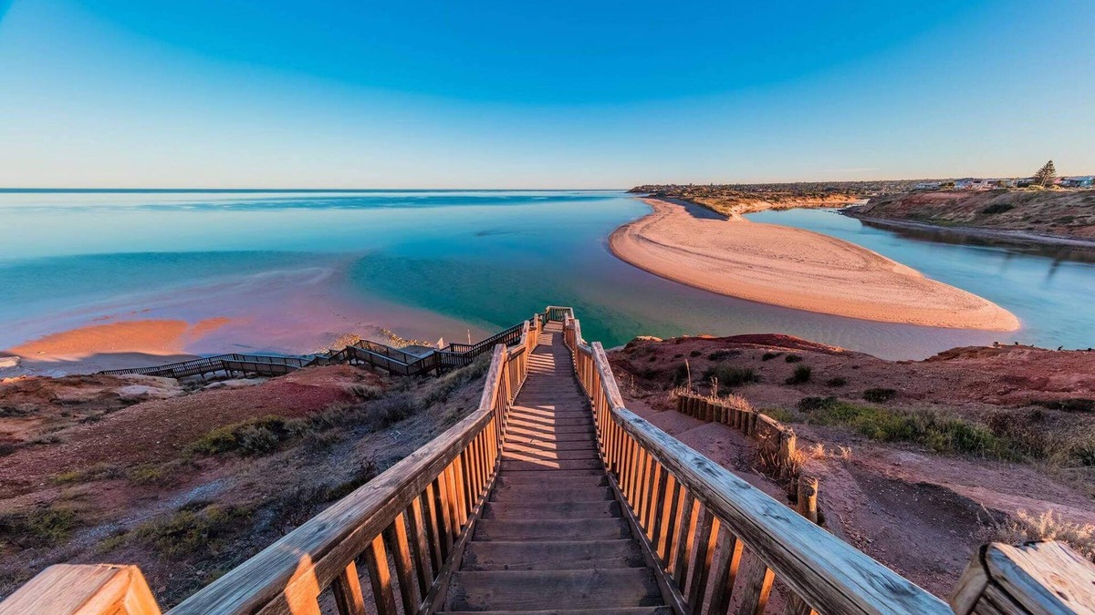 Port Noarlunga South Hotel | COAST motel and apartments
