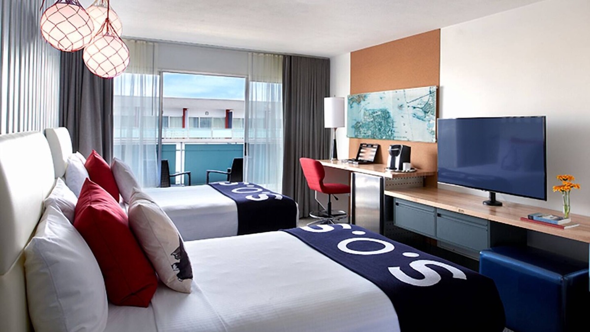 Fisherman's Wharf Hotel | Coastal 2 Unit Comfort w/Firepits & Bay Glimpses | Steps from the Wharf!