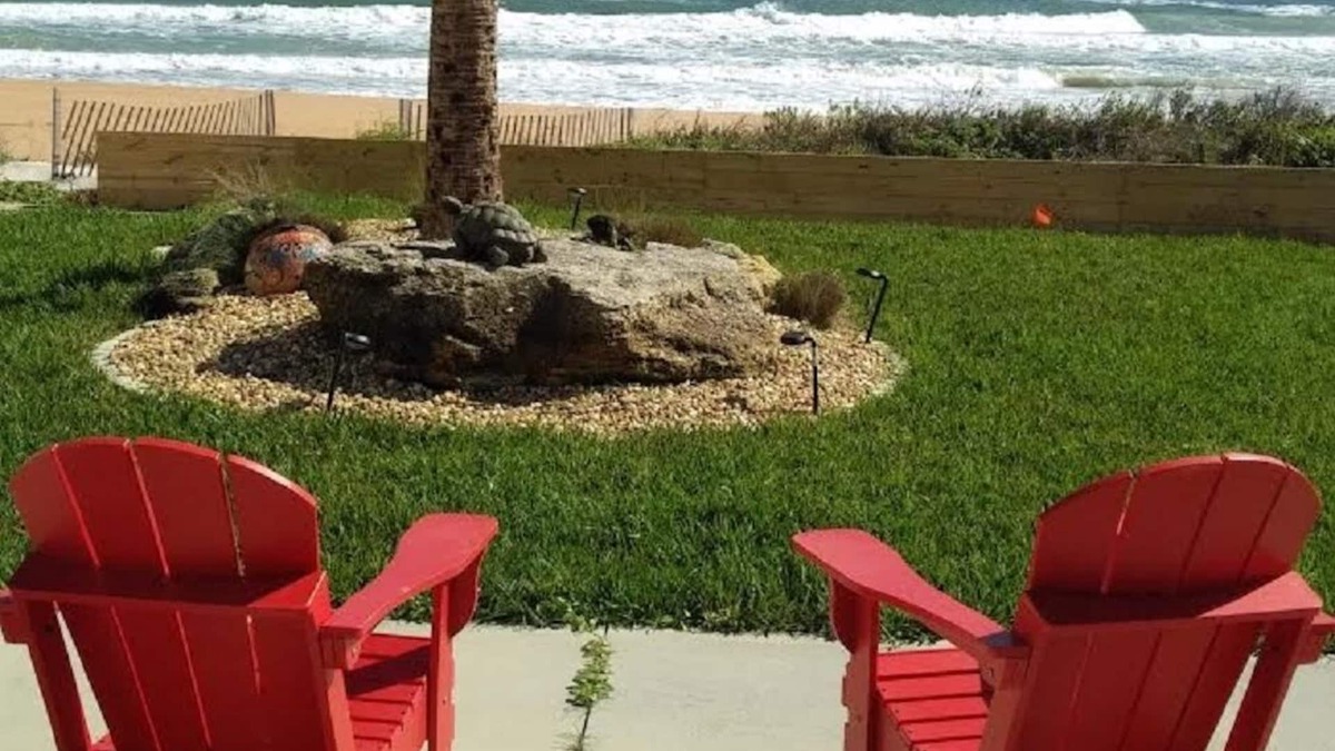 O'byrne House | Coastal Beachfront Haven