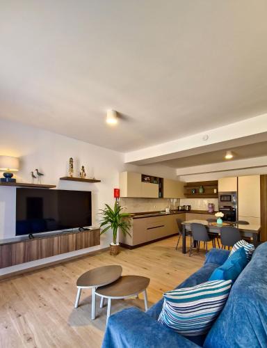 Xlendi Apartment | Coastal Bliss in Xlendi, Brend New Apartment