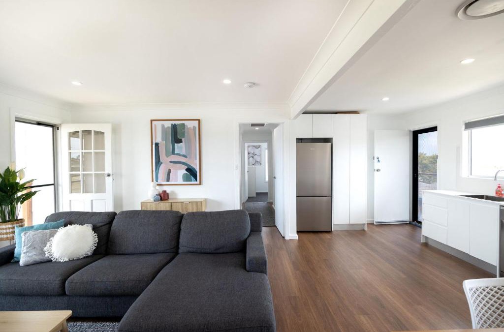 Ulladulla House | Coastal Breeze - 67 Burrill Street