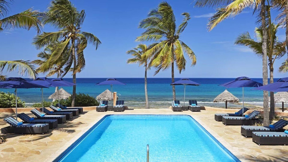 Pemba House | Coastal Charm! Outdoor Pool, Watersport Activities, Near Chuiba Beach