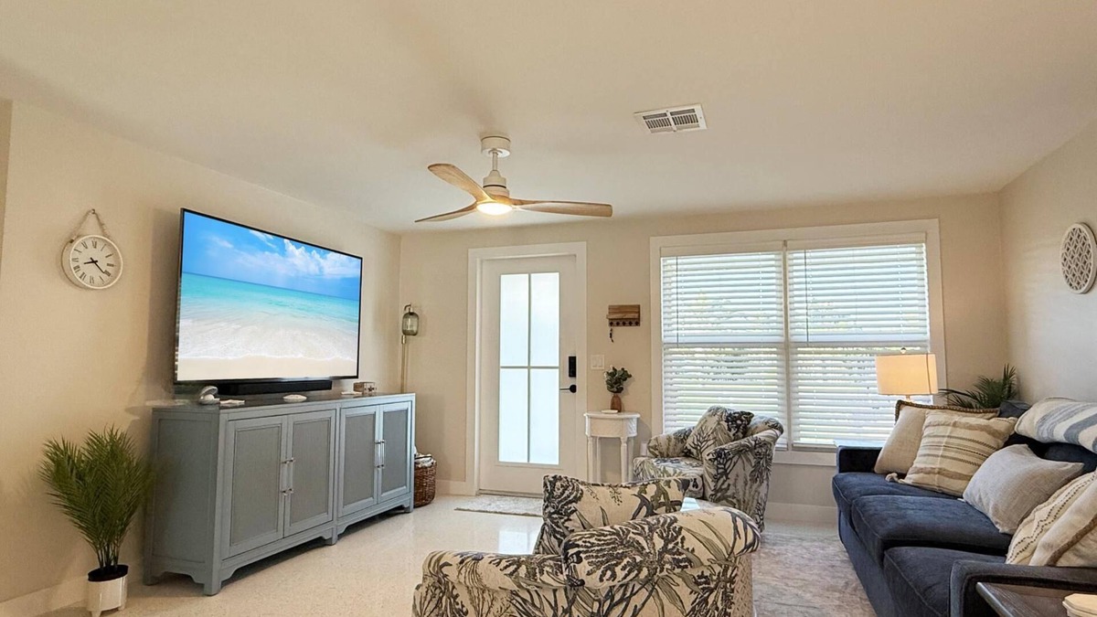 Englewood South House | Coastal Chic 2BR – Modern Stay Near Manasota Key