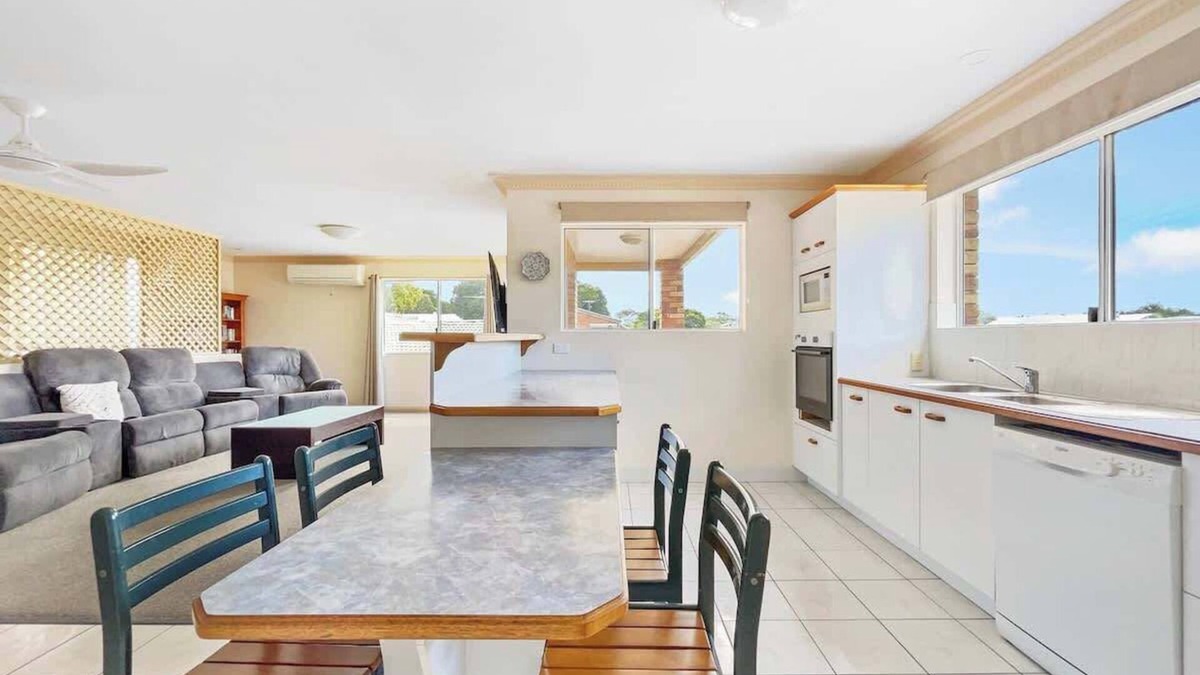 Bellara Apartment | Coastal Comforts with Pumicestone Passage Views