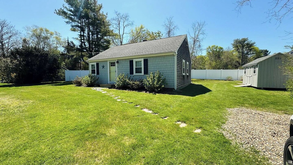 Pocasset Cottage | Coastal Cottage in Pocasset - 0.5 mile to beach