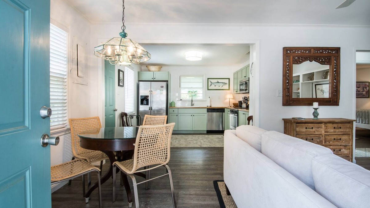 Old Village House | Coastal Cottage on Shem Creek - near Sullivan's Island and Downtown