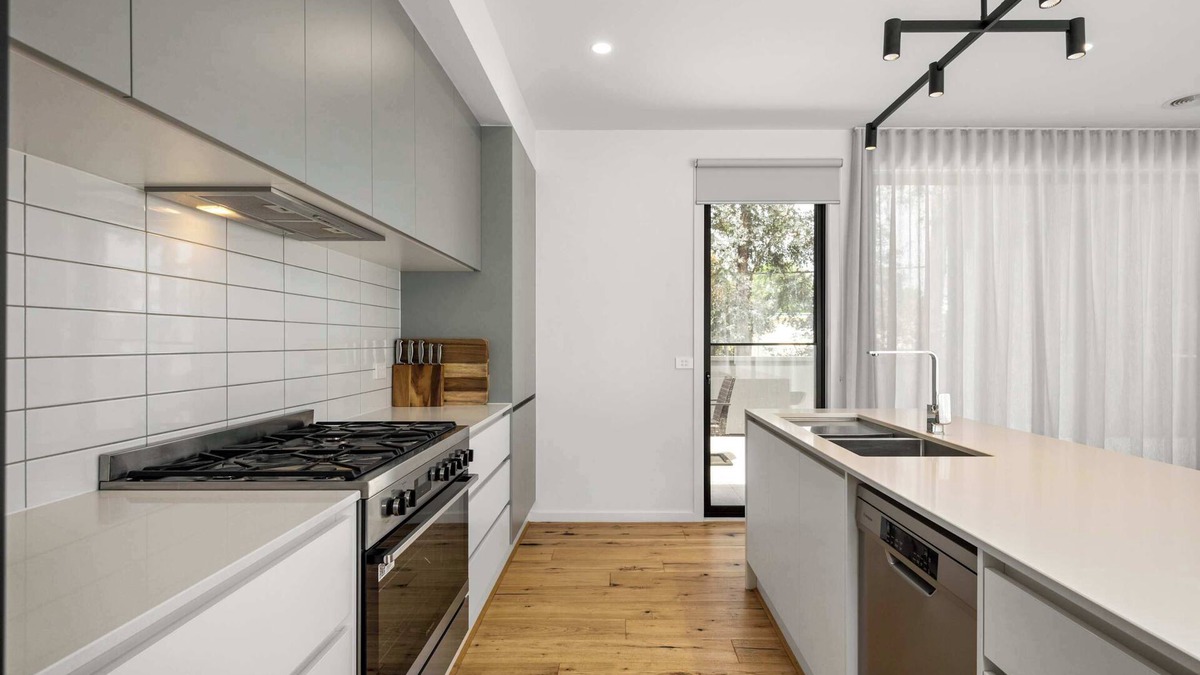 Torquay House | 'Coastal Elegance, Torquay'