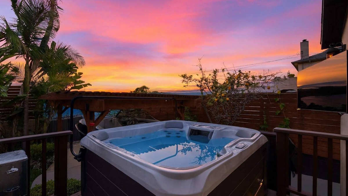 Bay Park House | Coastal Escape | 1 mi to Ocean & Bay with Hot Tub