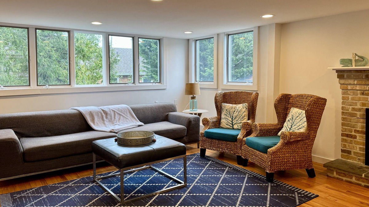 Mystic - New London House | Coastal Home in Beach Community w/Ocean Views