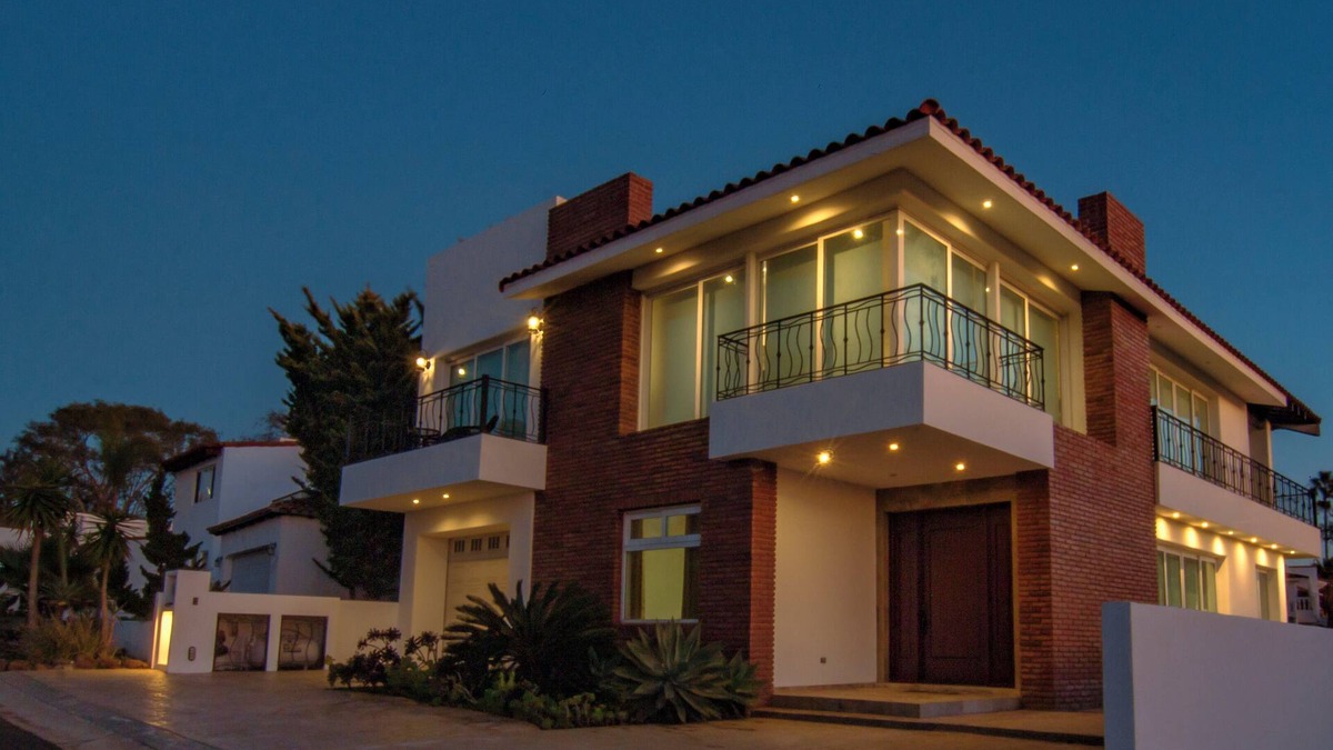 Salsipuedes House | Coastal Paradise in Bajamar – Golf, Luxury, and Comfort