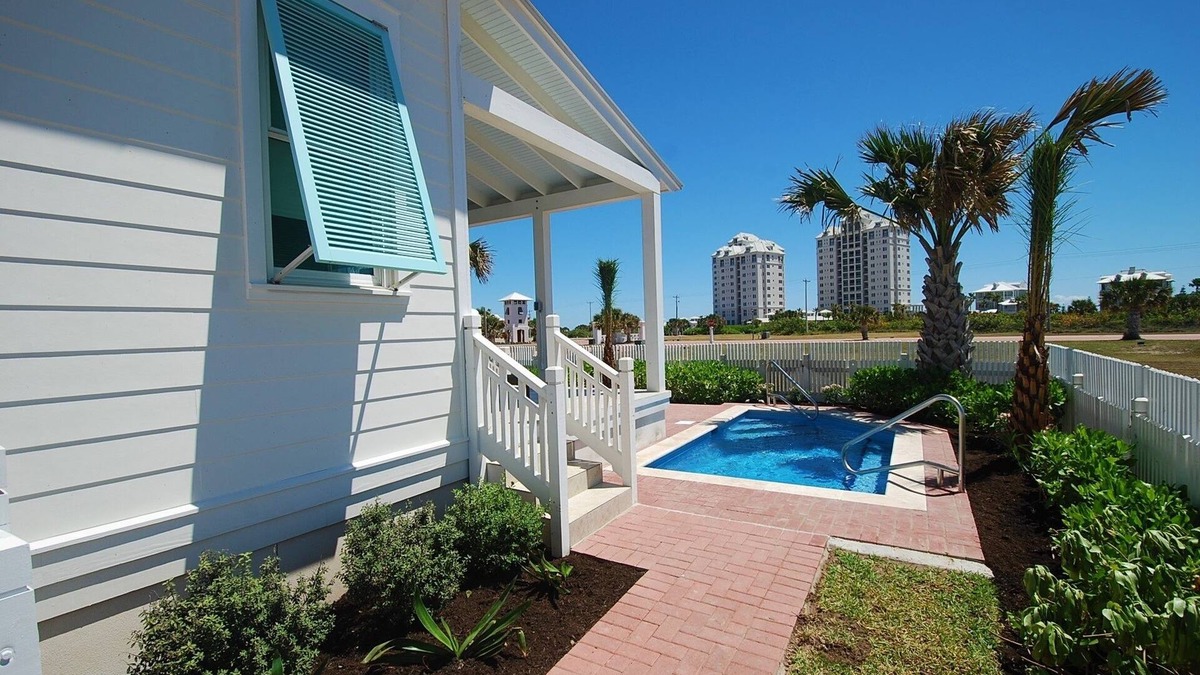 The Shores Cottage | Coastal - Private Home Close To Beach & Bay 2 Bedroom Home by RedAwning