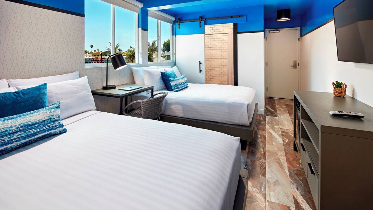 North Pacific Beach Hotel | Coastal Retreat: Modern Room Brimming with Ocean Ambiance