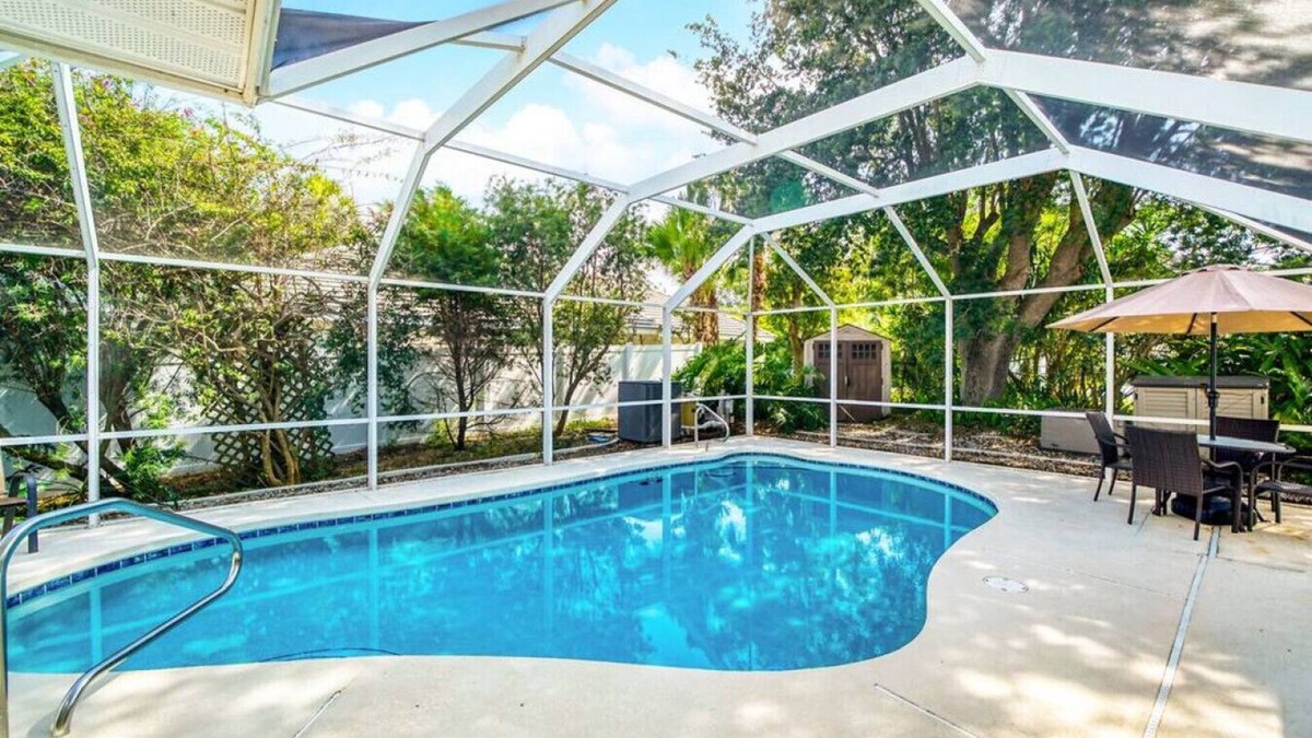 Palm Harbor House | Coastal SeaRenity - Pool & Canal!