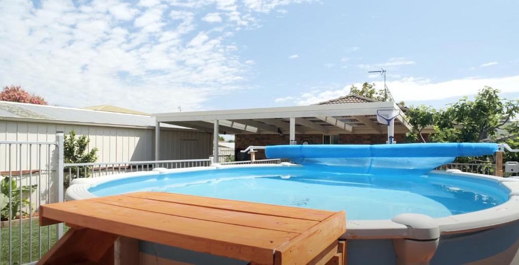 Clifton Springs House | Coastal Springs - PET FRIENDLY & 200m To Beach!