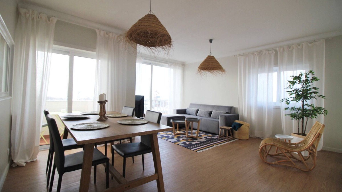 Monserrate Apartment | Coastal View Flat - amazing river and ocean view