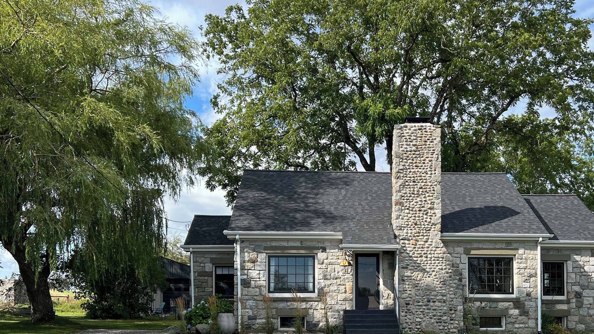 Ferndale House | Cobblestone cottage