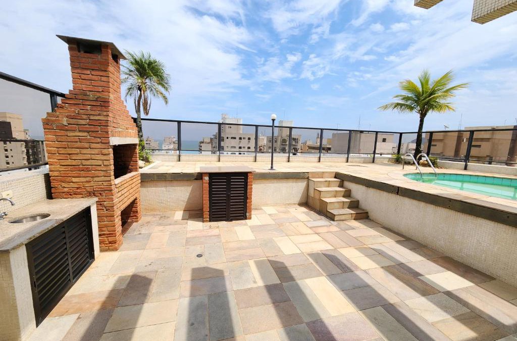 Pitangueiras Apartment | Cobertura 5 quartos sendo 4 suites , piscina churrasqueira , Pitangueiras , 4 vagas