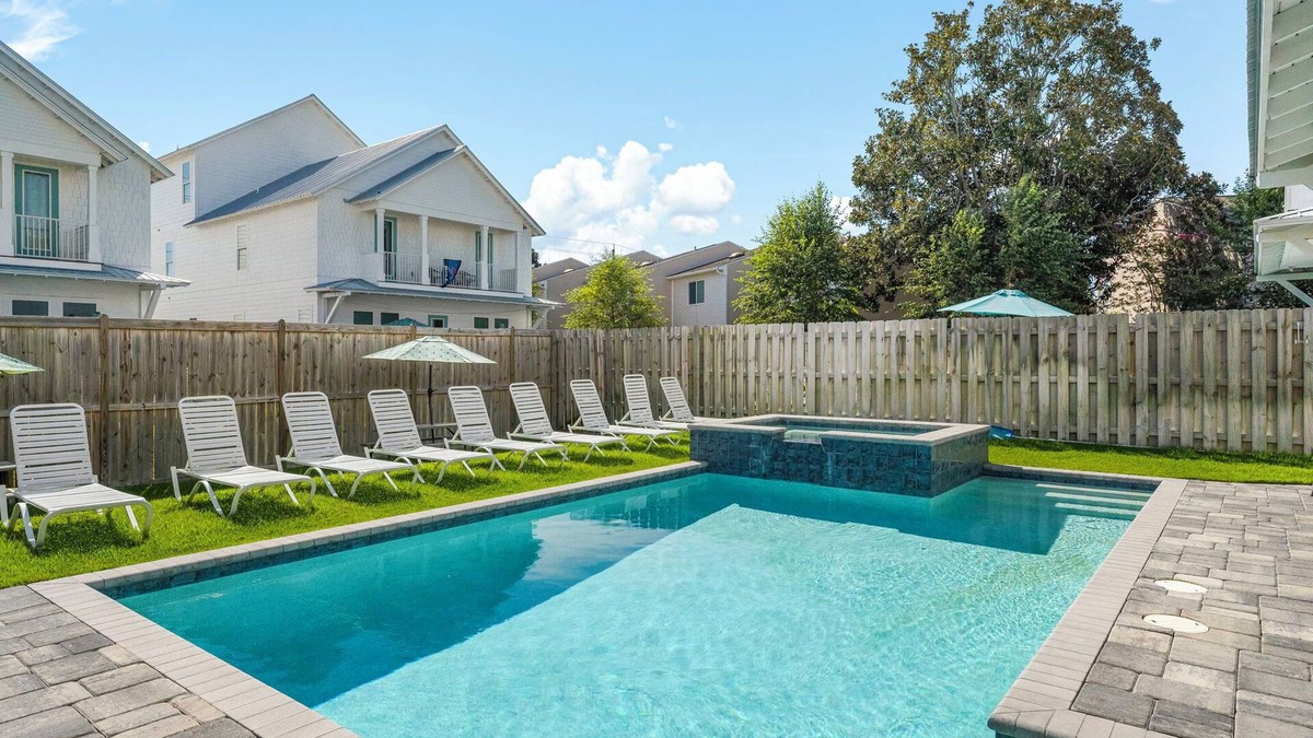 Miramar Beach House | Cobian Breeze with LSV, Arcade, and Billiards