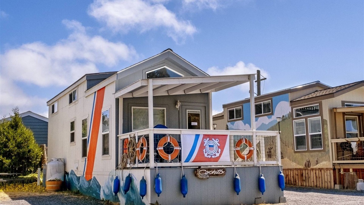 Fort Bragg House | Cochito - a US Coast Guard themed tiny home in the heart of the historic Noyo harbor