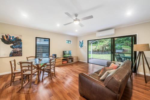 North Maleny House | Cockatoo Hideaway- Cabin