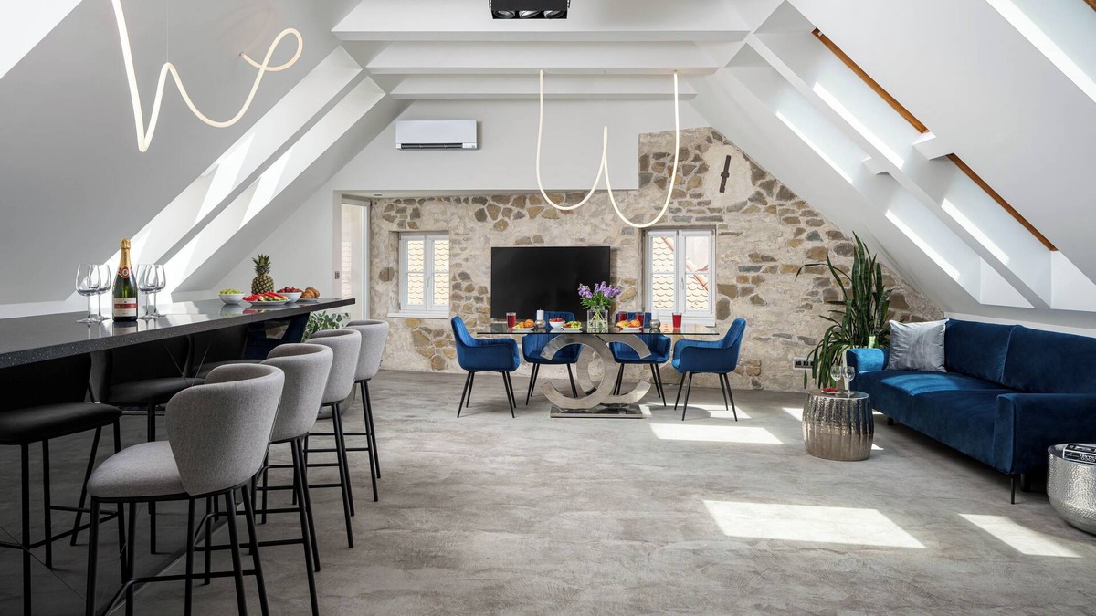 Brno-stred Hotel | Coco Chanel Boutique Apartment by Goodnite cz