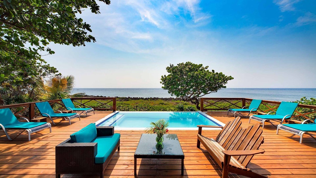 Half Moon Bay Hotel | Cocolobo Resort