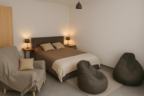 Romorantin-Lanthenay Apartment | Cocon Naturel en Sologne!