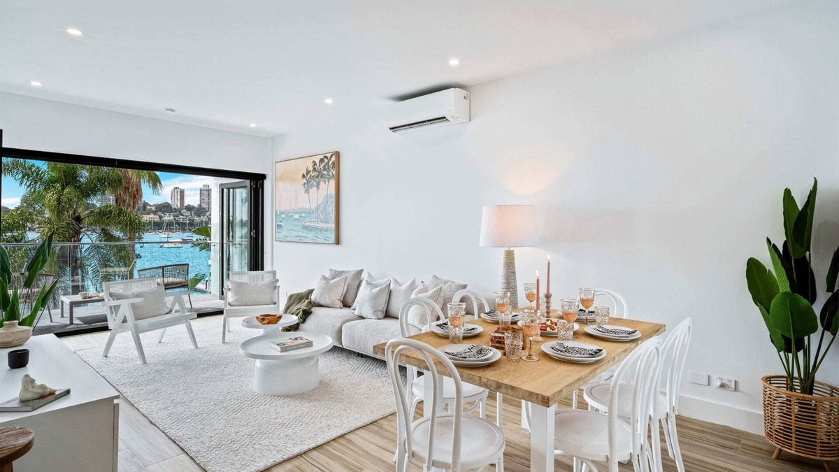 Elizabeth Bay Apartment | Coconut Apartment at Palm View Collective