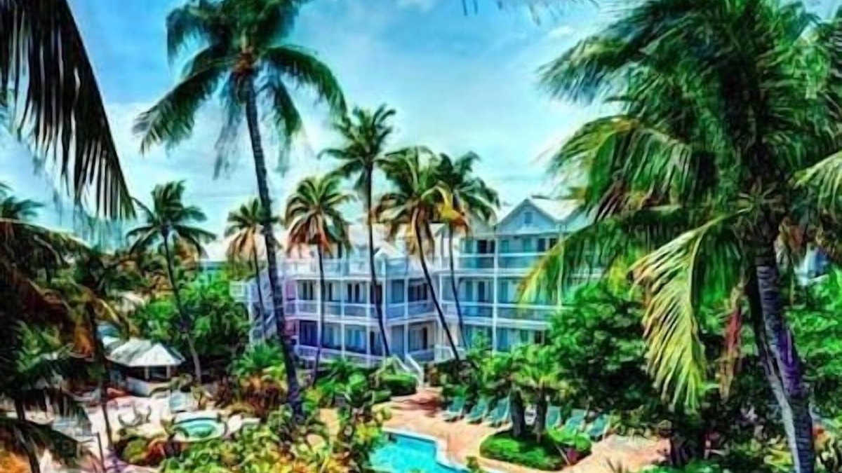 Old Town Resort | Coconut Beach | Hot Tub | Lux Resort | Pool | Concierge