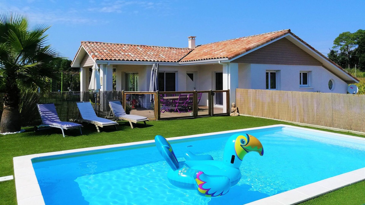 Orx House | COCOON VILLA 4 * WITH SECURE POOL, BEACH NEARBY, NEAR HOSSEGOR