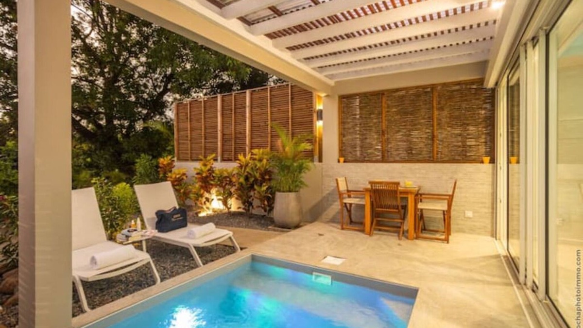 Le Lamentin Villa | Cocoonhuts Martinique - Blue-apparthotel Caribbéen