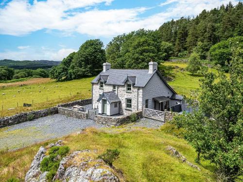 Gwynedd- Snowdonia House | Coed Mawr