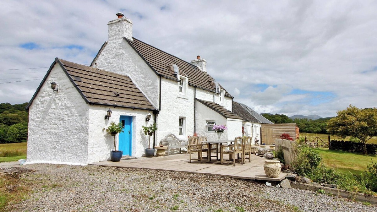 Appin Cottage | Coelard Farmhouse - USJ