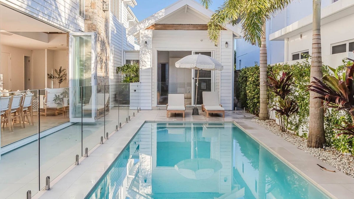 Casuarina House | Coen by the Sea - Beachfront home