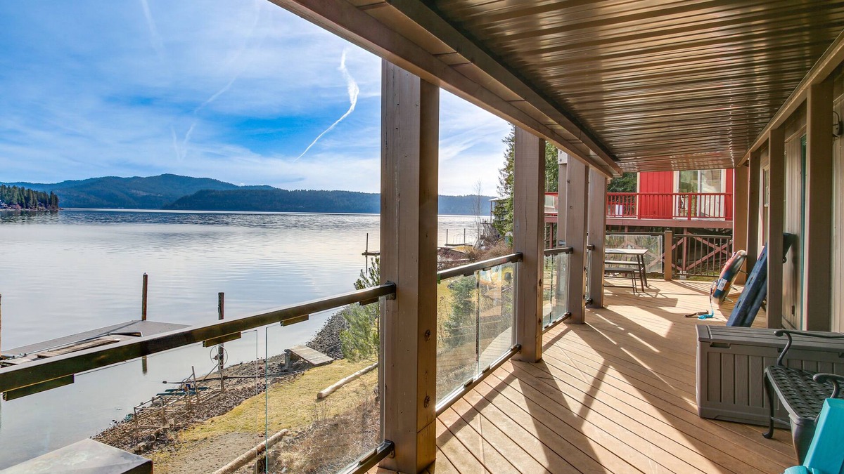 Rockford Bay House | Coeur d'Alene Lakefront Home: Private Dock & Beach